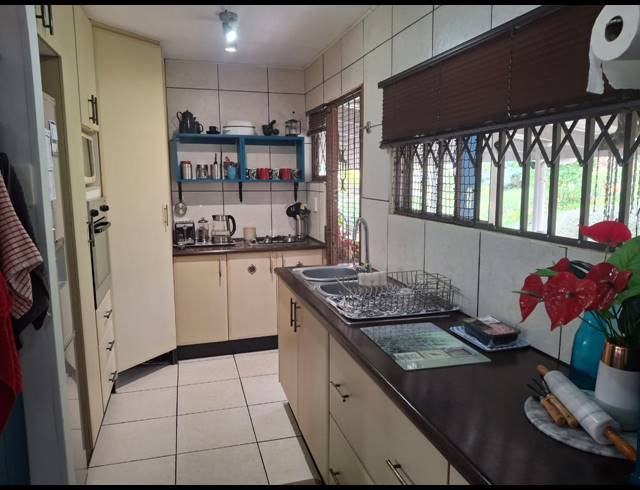 3 BEDROOM RETIREMENT UNIT FOR SALE IN INCHANGA